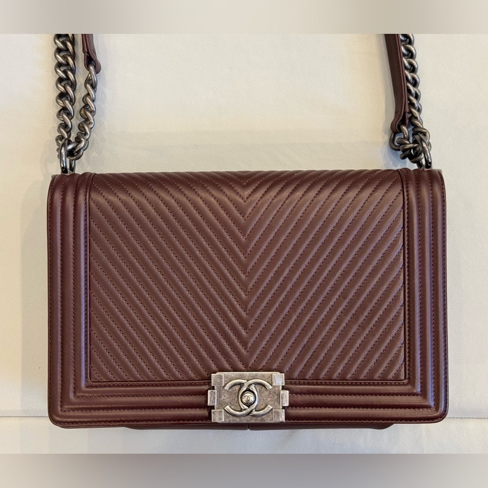 CHANEL Burgundy Chevron Lambskin Leather Boy Bag